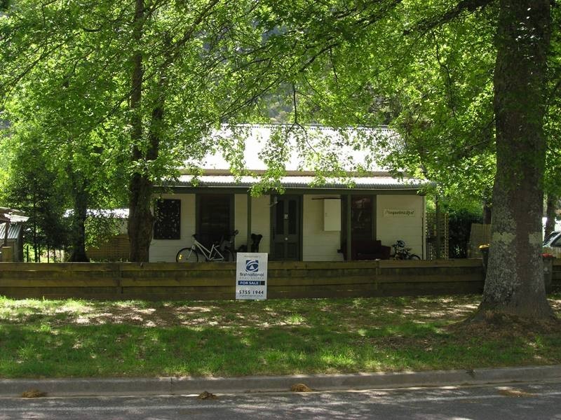 230 Great Alpine Road, Harrietville VIC 3741