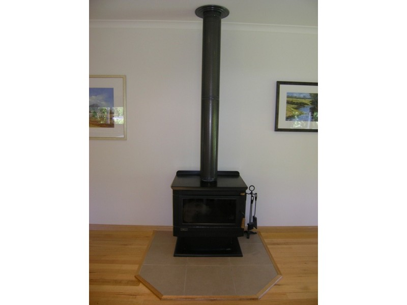 50 Williams Road, Wandiligong VIC 3744