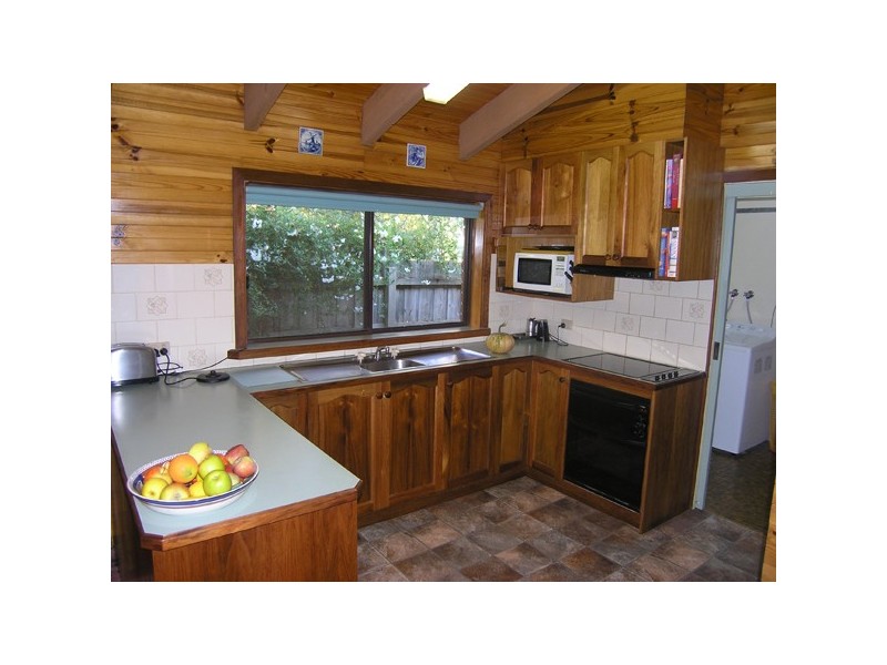 14 Gavan Street, Bright VIC 3741
