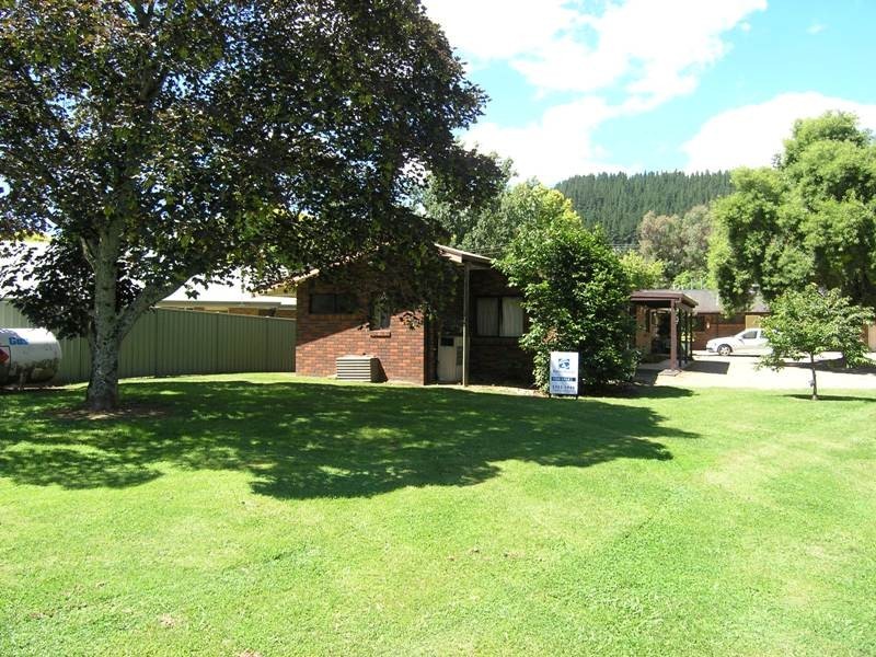 7/10 Gavan Street, Bright VIC 3741