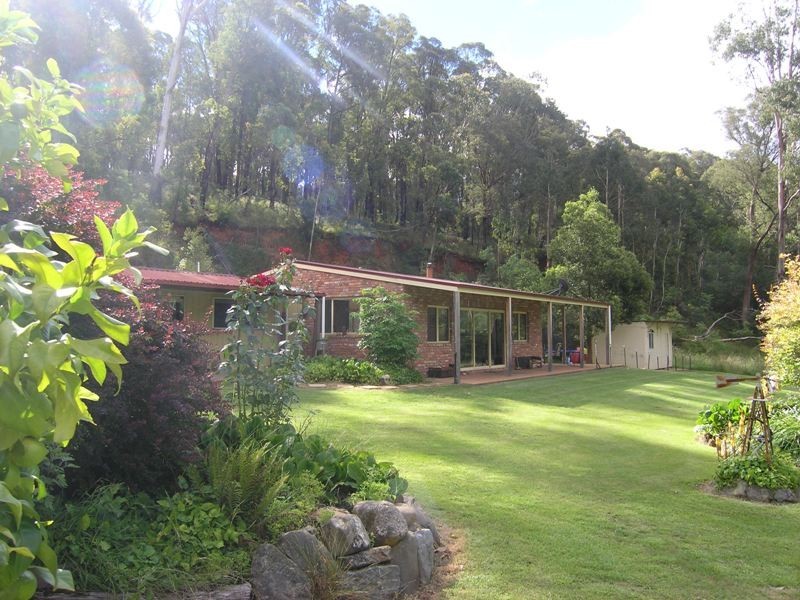 42 Goldie Spur Track, Buckland VIC 3740