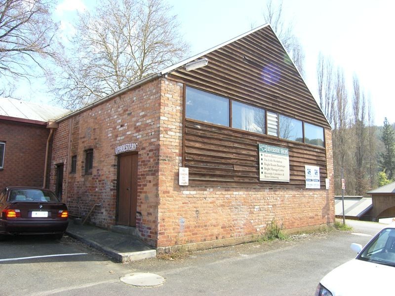 Riverside Walk, Bright VIC 3741