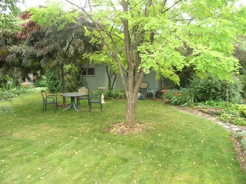 13 Mount Porepunkah Road, Bright VIC 3741