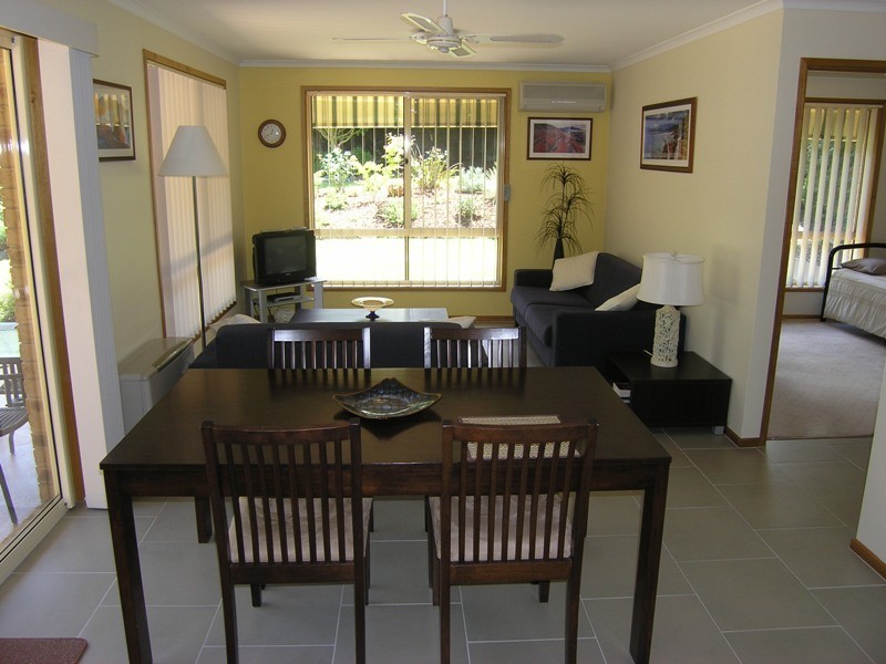 2 Norman Court, Bright VIC 3741