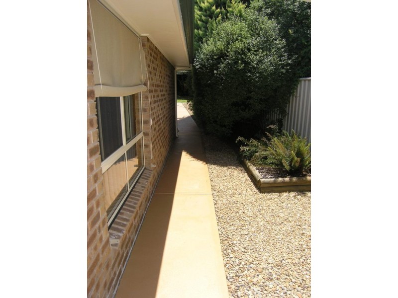 2 Norman Court, Bright VIC 3741