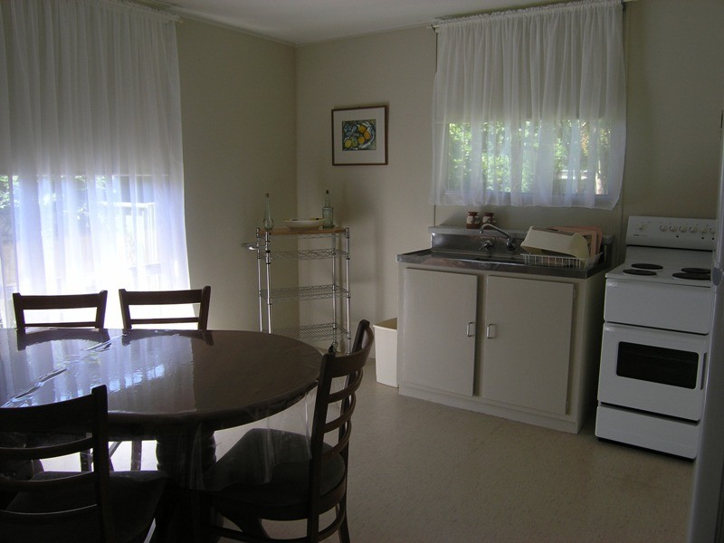 30 Delany Ave, Bright VIC 3741