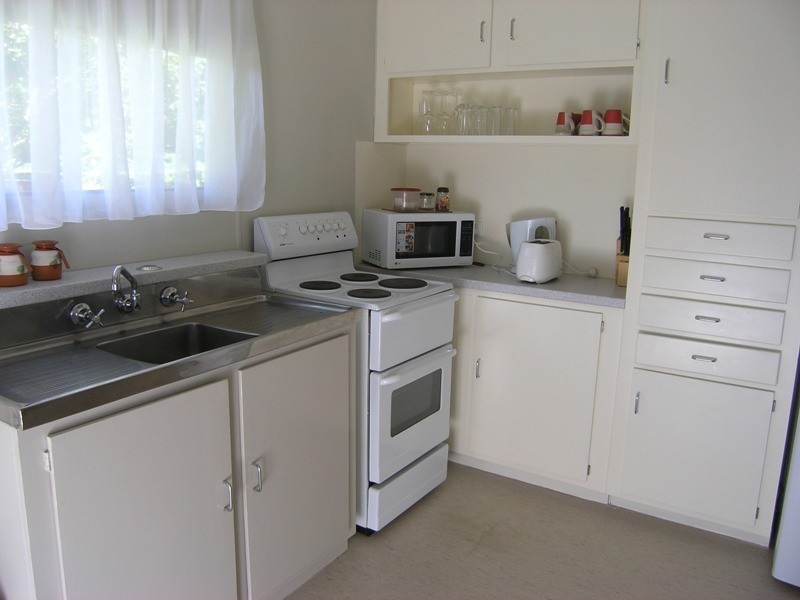 30 Delany Ave, Bright VIC 3741