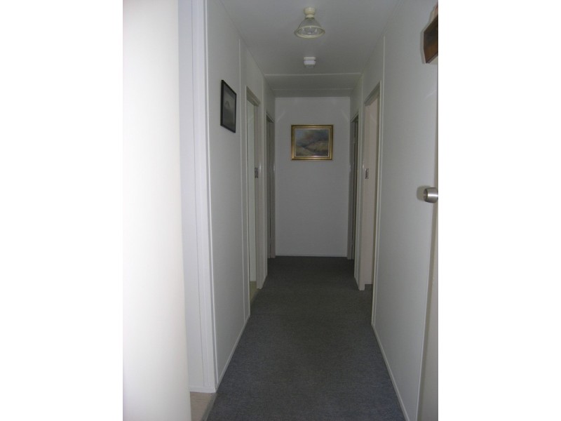 30 Delany Ave, Bright VIC 3741