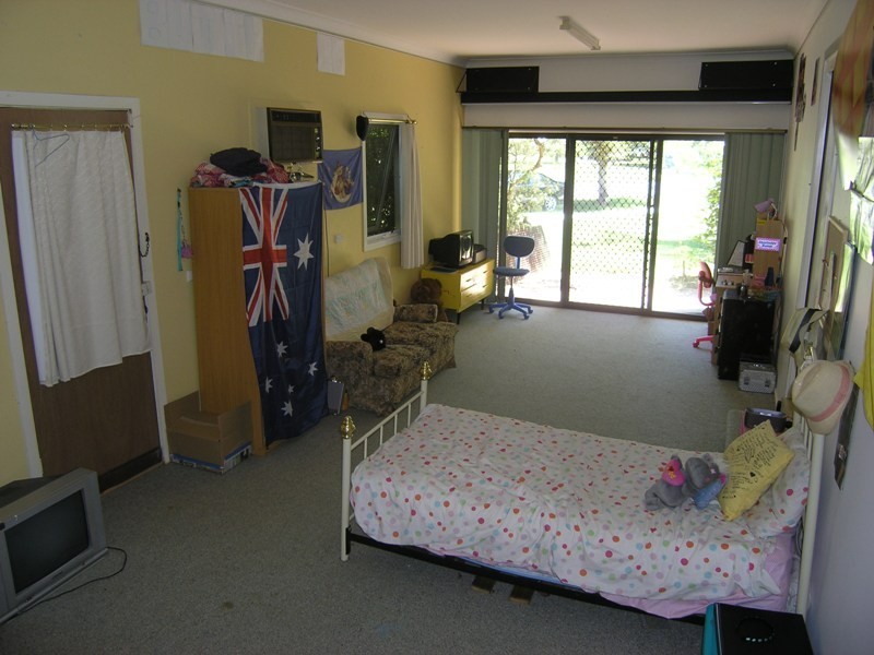 1 Churchill Avenue, Bright VIC 3741