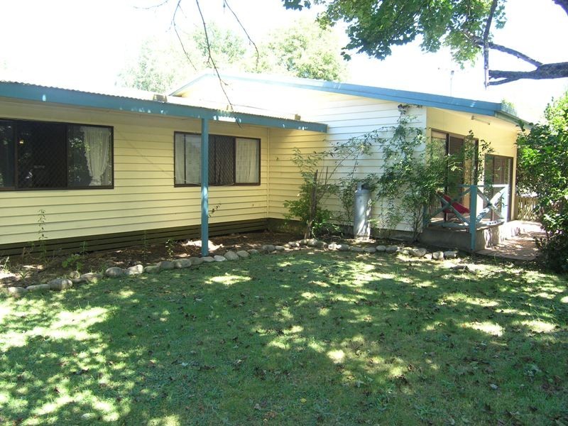 1 Churchill Avenue, Bright VIC 3741