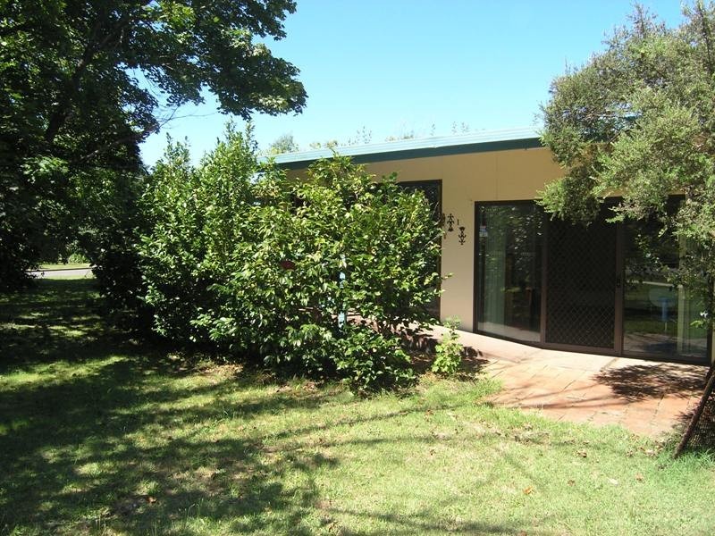 1 Churchill Avenue, Bright VIC 3741