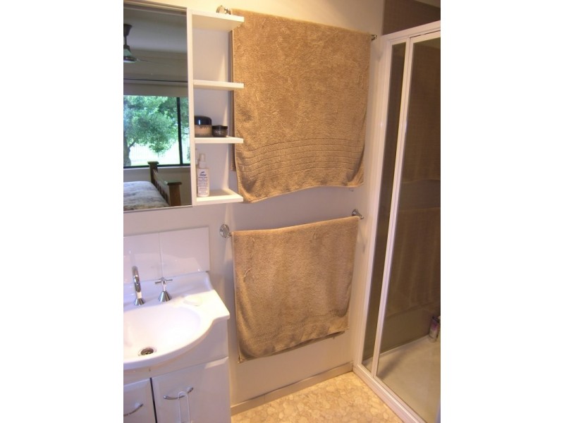 5836 Great Alpine Road, Eurobin VIC 3739