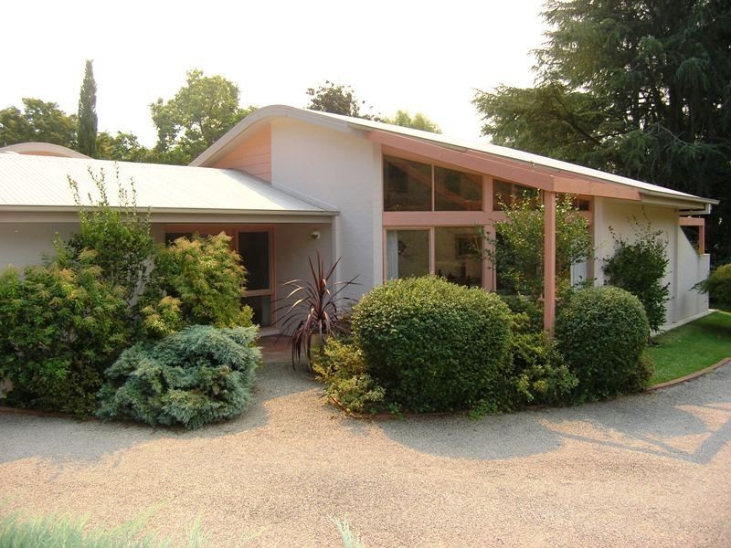 23 Bakers Gully Road, Bright VIC 3741