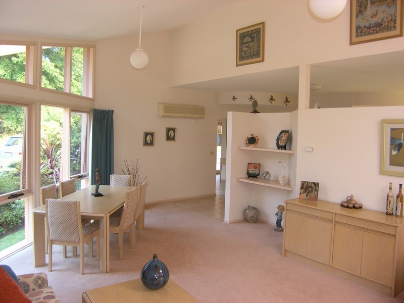 23 Bakers Gully Road, Bright VIC 3741