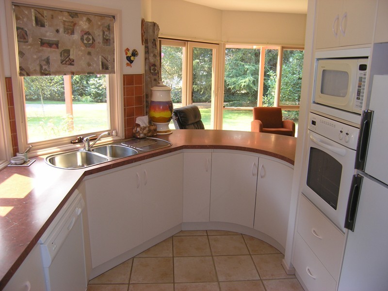 23 Bakers Gully Road, Bright VIC 3741