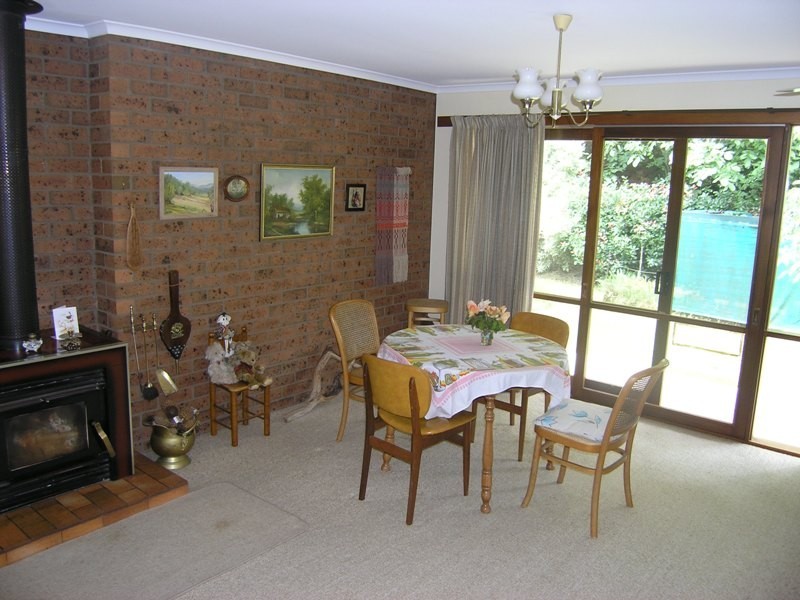 2 Showers Avenue, Bright VIC 3741