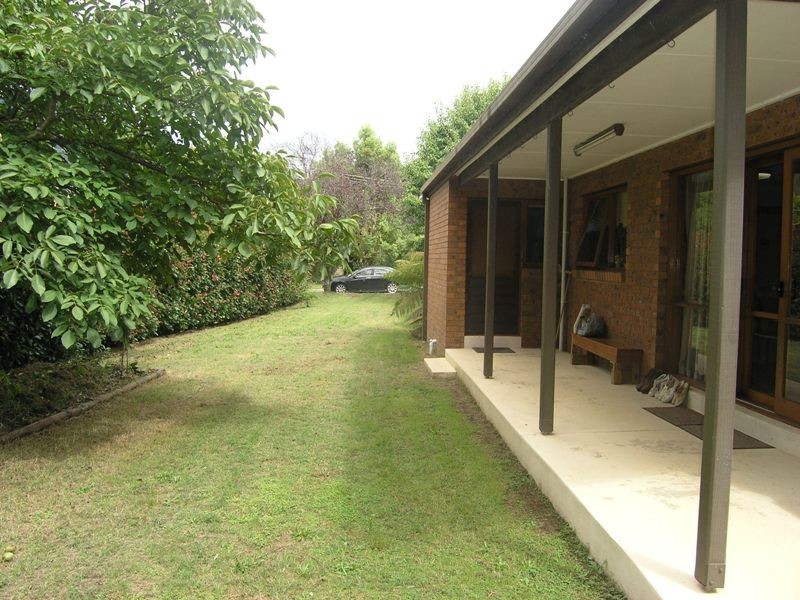 2 Showers Avenue, Bright VIC 3741