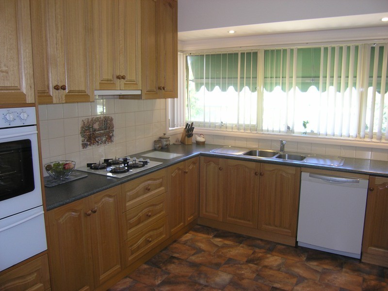 12 Park Street, Bright VIC 3741