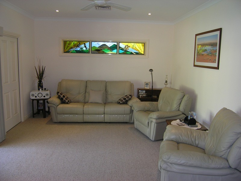 12 Park Street, Bright VIC 3741