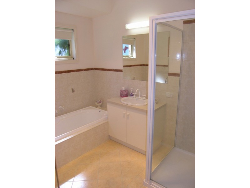 12 Park Street, Bright VIC 3741