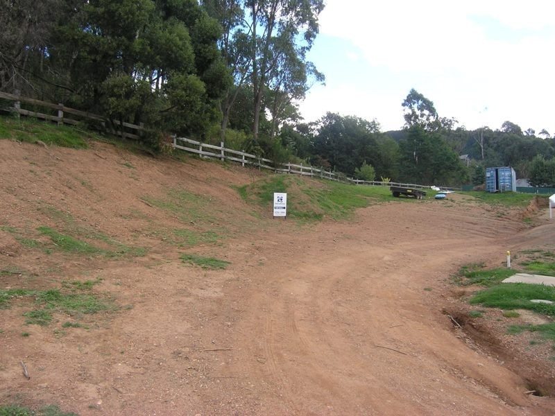 Lot 1,  The Track, Bright VIC 3741