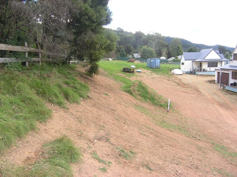Lot 1,  The Track, Bright VIC 3741