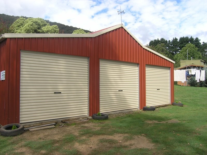 Lot B1, School Road, Wandiligong VIC 3744
