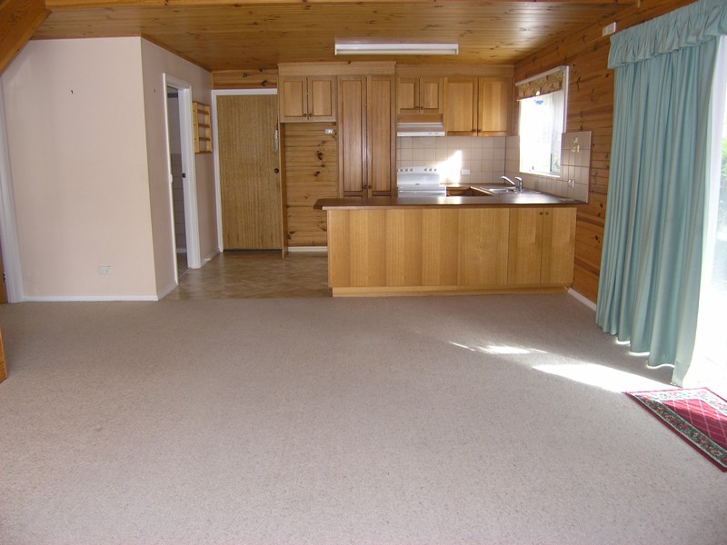 1/8 Wills St, Bright VIC 3741