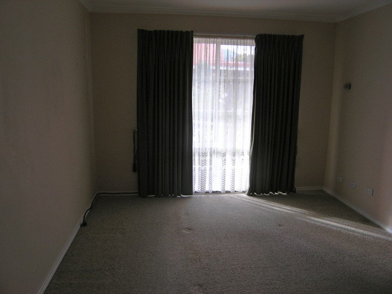 1/8 Wills St, Bright VIC 3741