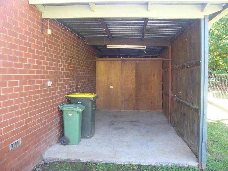 17 Churchill Ave, Bright VIC 3741