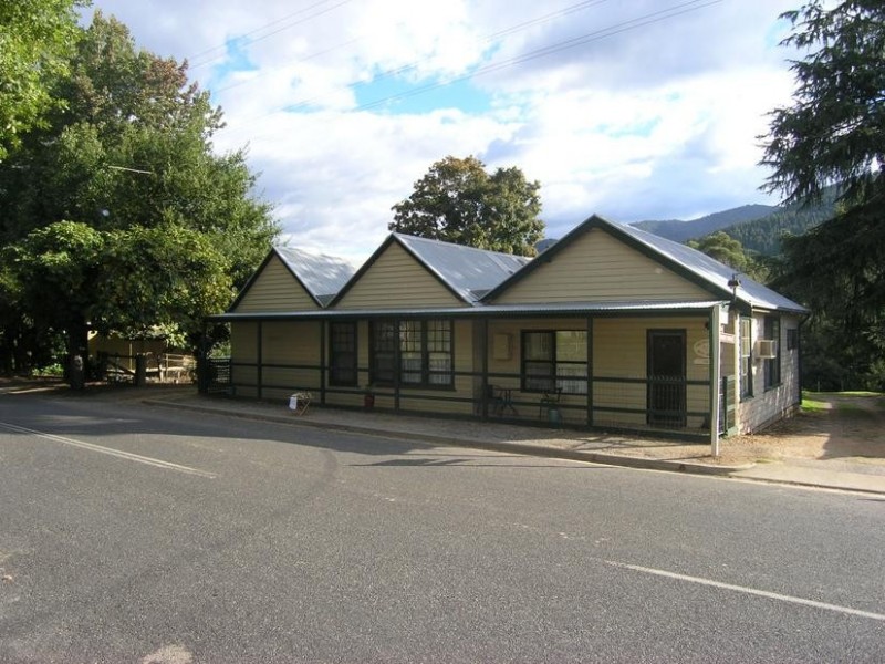 522 Morses Creek Road, Wandiligong VIC 3744