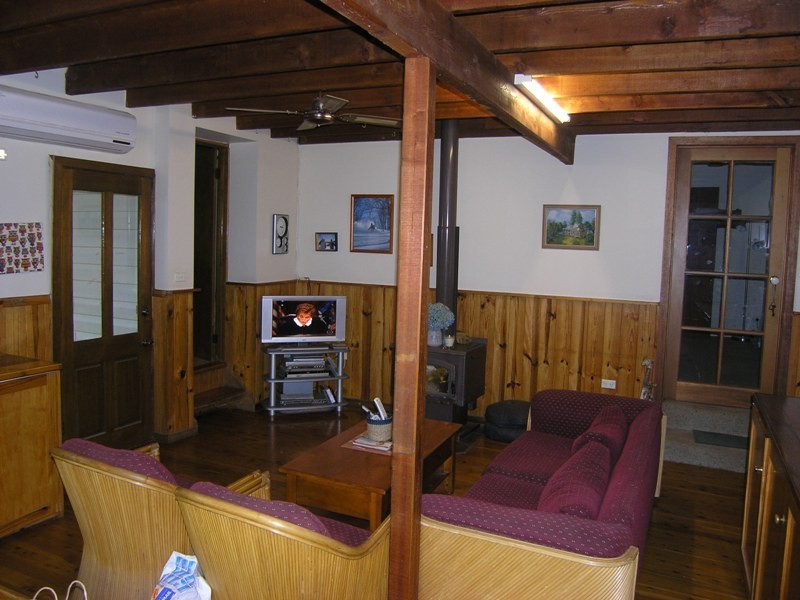 522 Morses Creek Road, Wandiligong VIC 3744