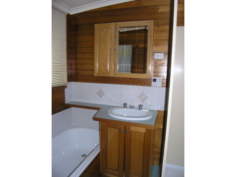 20 Wallace Dve, Buckland VIC 3740