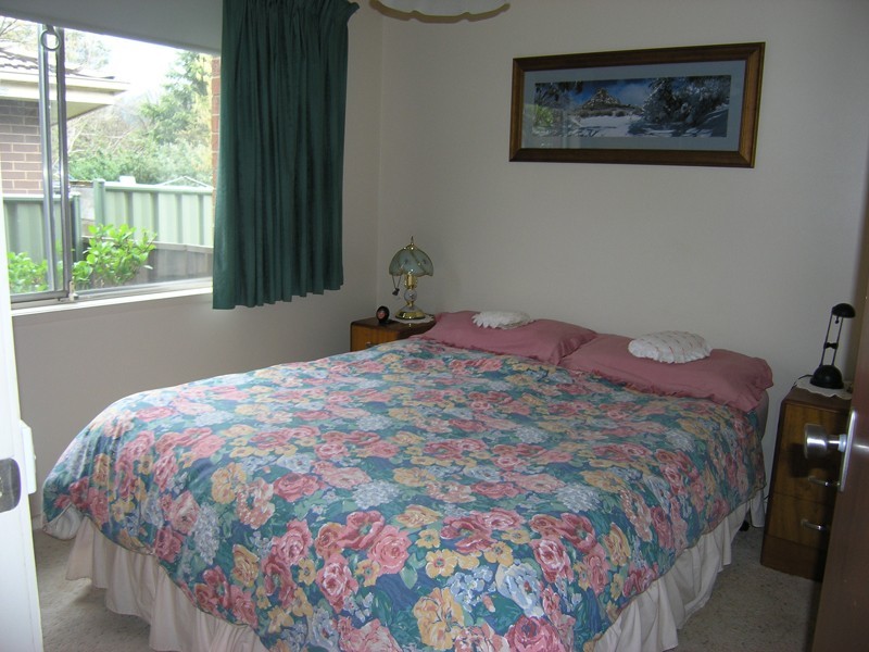 9 Thompson St, Bright VIC 3741