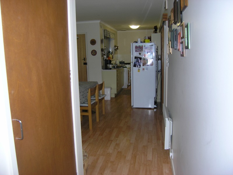 9 Thompson St, Bright VIC 3741