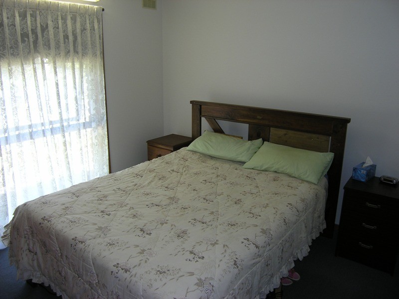 6 & 8 Wallace Drive, Buckland VIC 3740