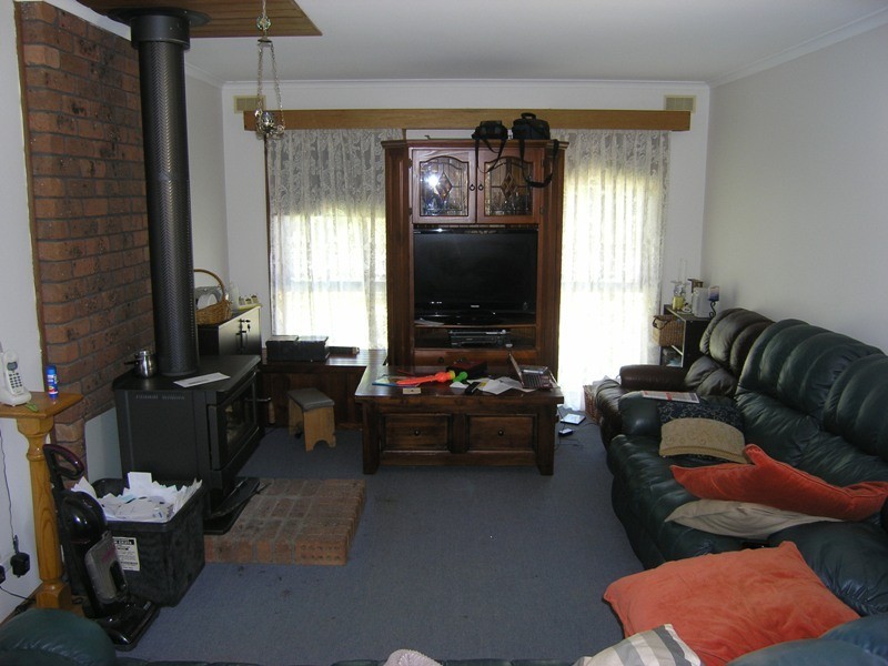 6 & 8 Wallace Drive, Buckland VIC 3740