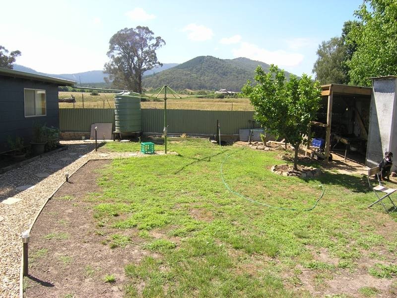 6 & 8 Wallace Drive, Buckland VIC 3740