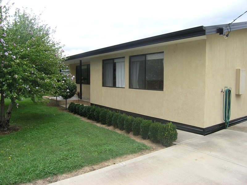 5836 Great Alpine Road, Eurobin VIC 3739