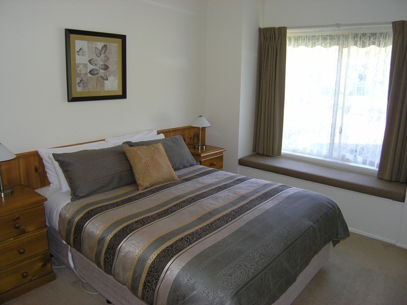 3/16-20 Gavan Street, Bright VIC 3741