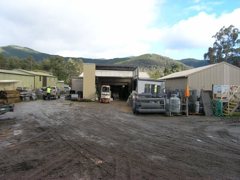 49 Churchill Avenue, Bright VIC 3741