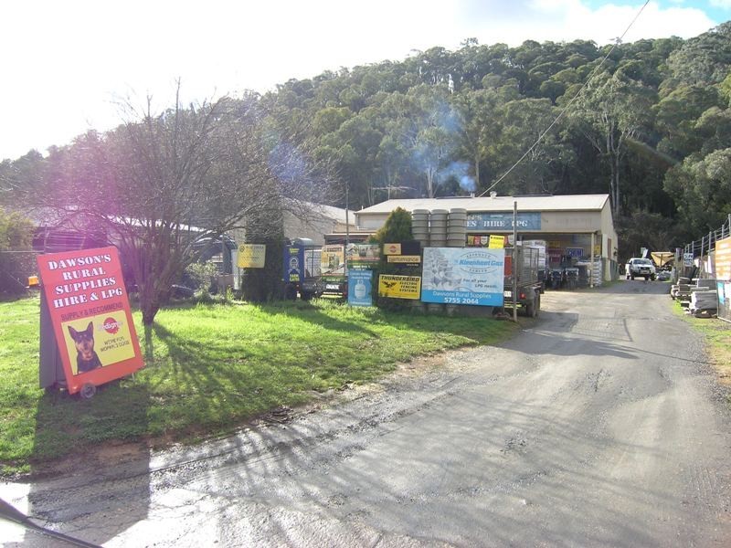 49 Churchill Avenue, Bright VIC 3741