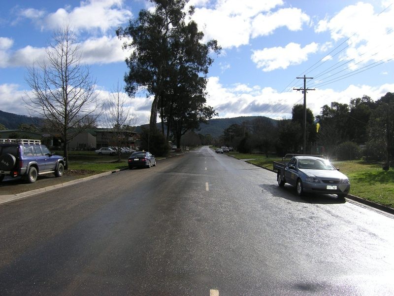 49 Churchill Avenue, Bright VIC 3741