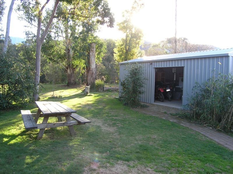 23 Wallace Drive, Buckland VIC 3740