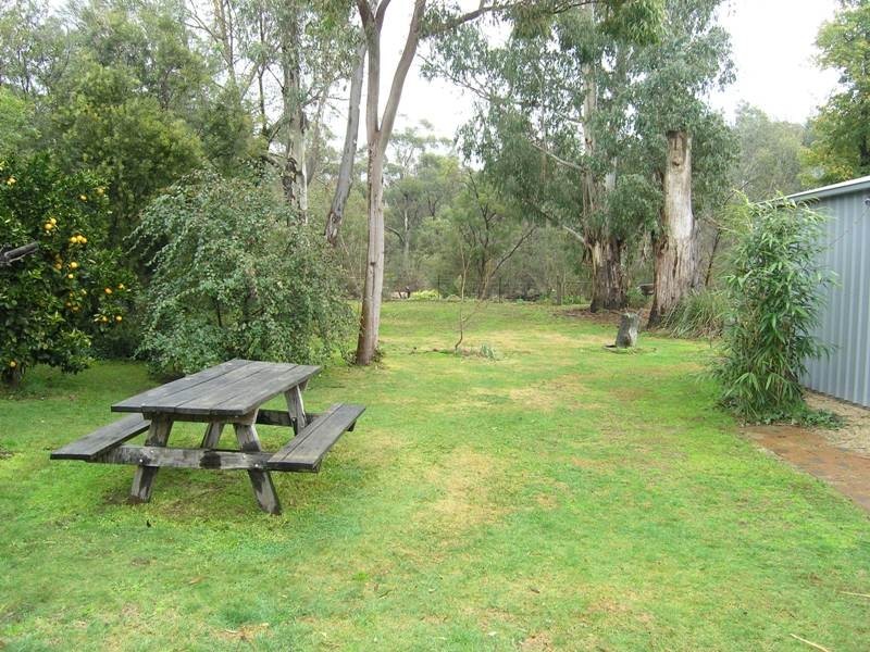 23 Wallace Drive, Buckland VIC 3740