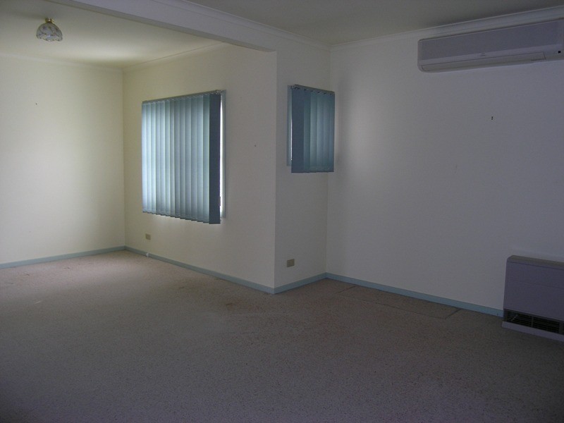 14 Lumley Dve, Bright VIC 3741