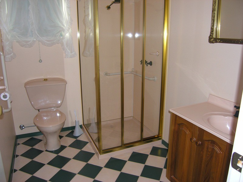 14 Lumley Dve, Bright VIC 3741