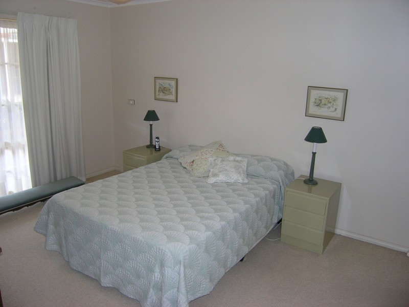 6/10 Wills Street, Bright VIC 3741