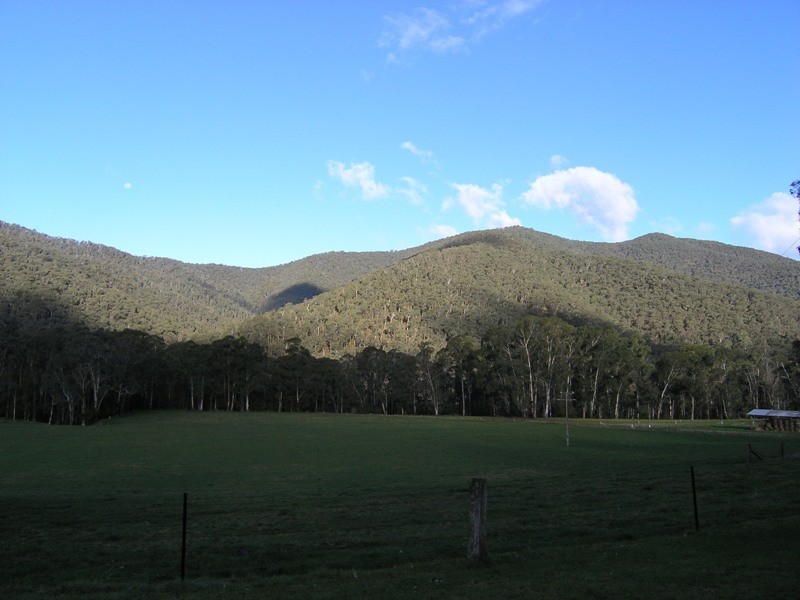 1 Dunphys Creek Road, Buckland VIC 3740