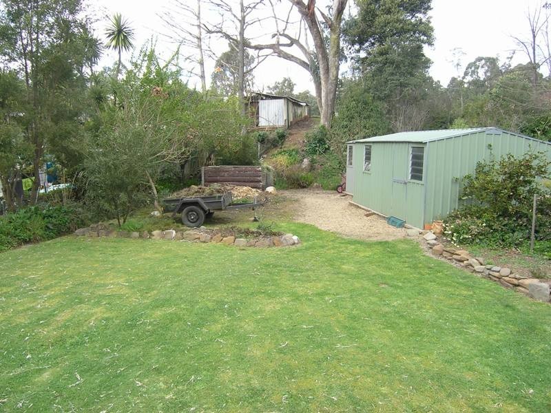 32 Bakers Gully Road, Bright VIC 3741